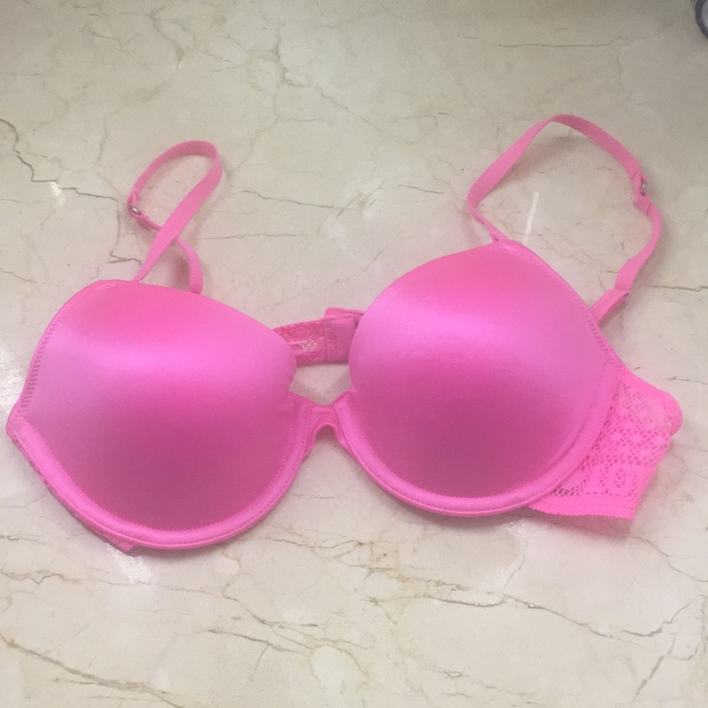Pink by Victoria Secret bra sz 36B